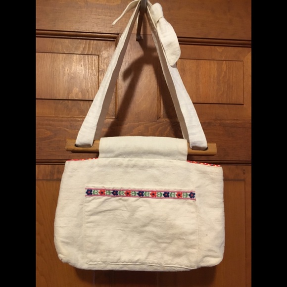 Handbags - Vintage purse.